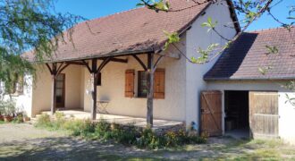 MAISON TRADITIONNELLE AVEC VUE IMPRENABLE