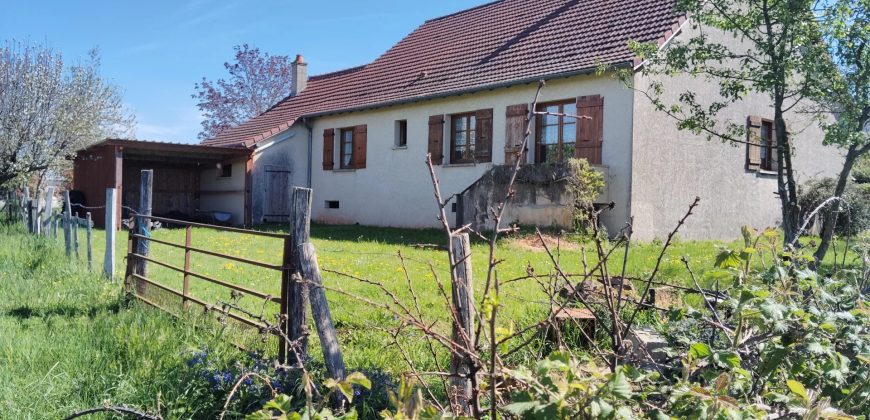 MAISON TRADITIONNELLE AVEC VUE IMPRENABLE