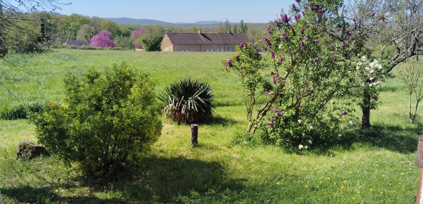 MAISON TRADITIONNELLE AVEC VUE IMPRENABLE