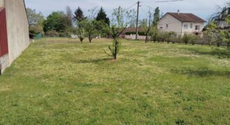 Terrain constructible à Gergy
