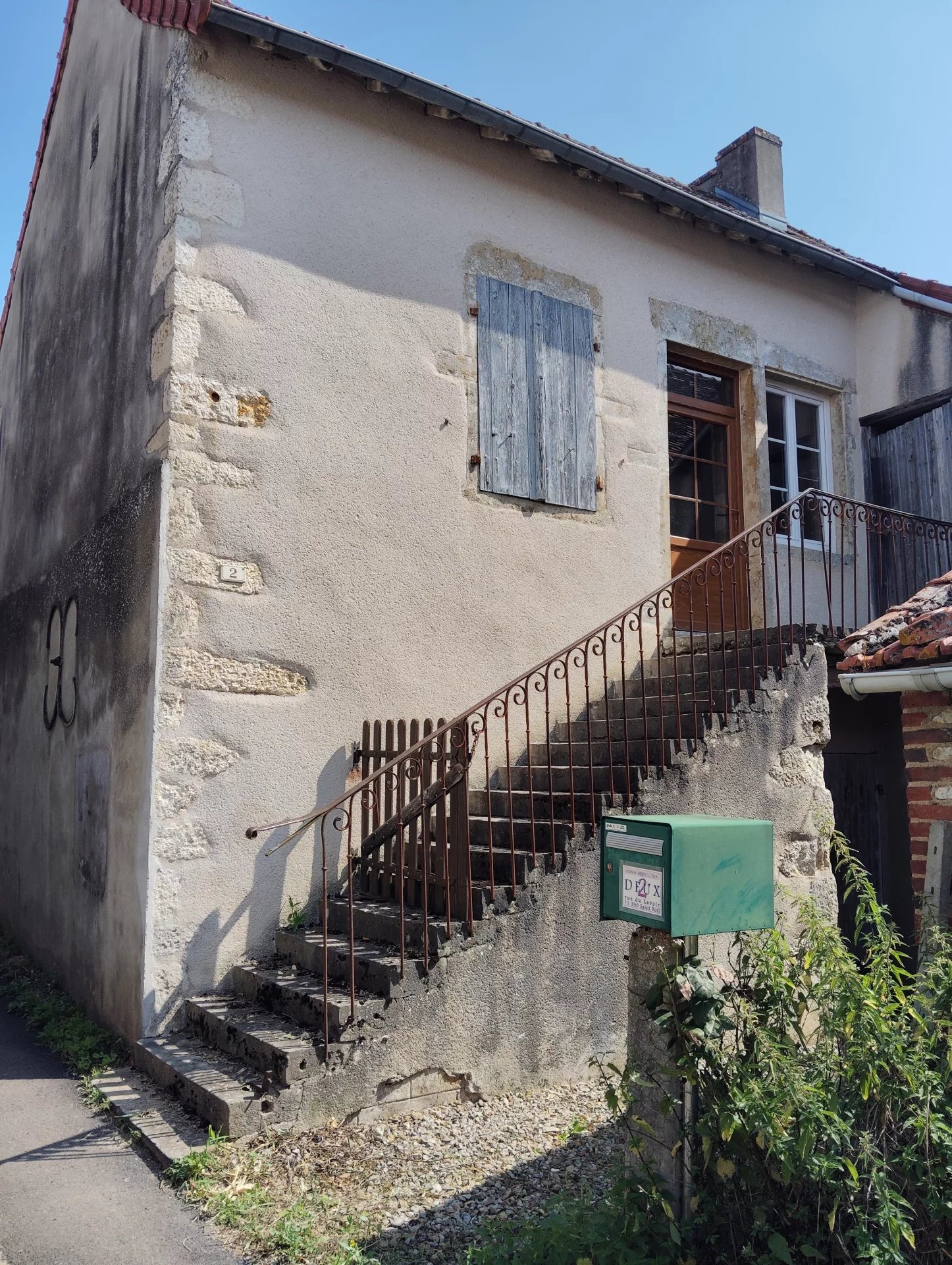 MAISON DE VILLAGE A RENOVER EN CÔTE CHALONNAISE