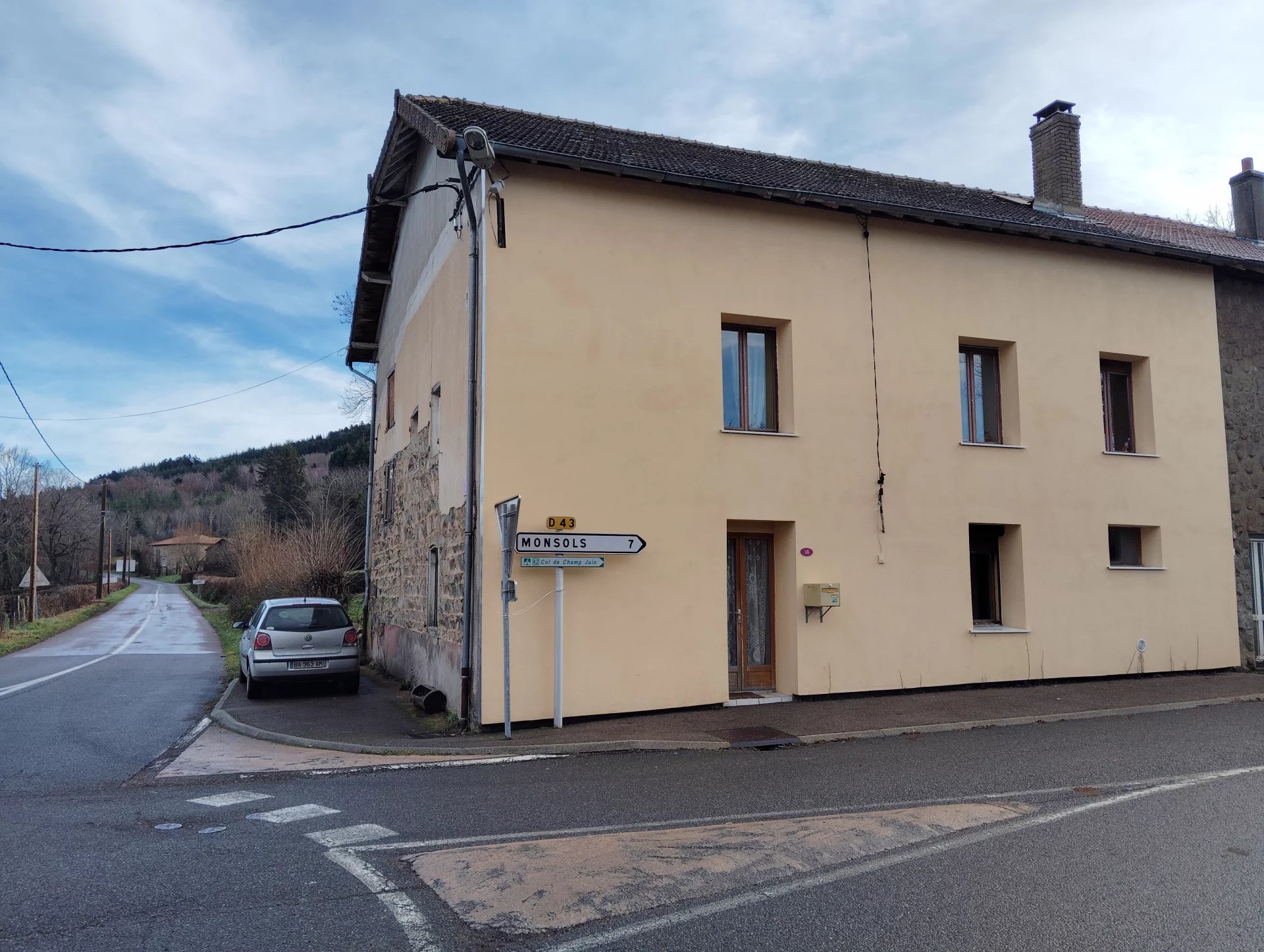 Maison de Village à Saint-Bonnet-des-Bruyères 69790