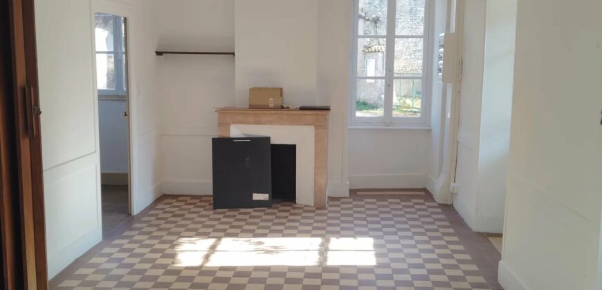 Maison de village confortable à Chissey-lès-Mâcon