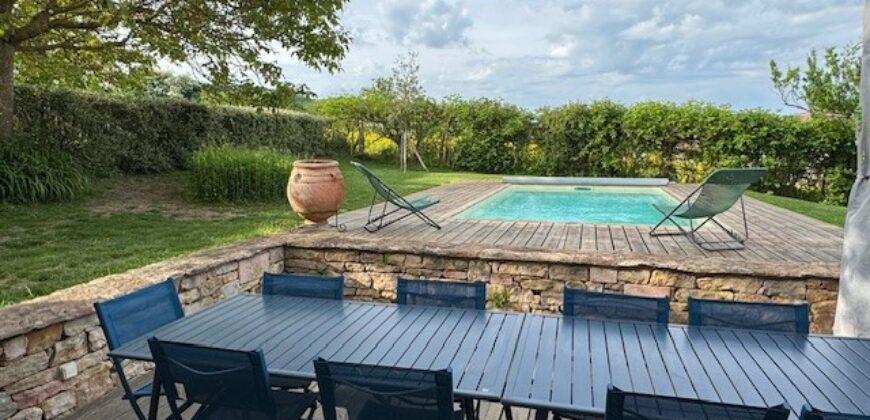 Maison en pierres rénovée entre Chalon s/S et Tournus