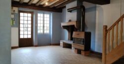 MAISON EN PIERRES